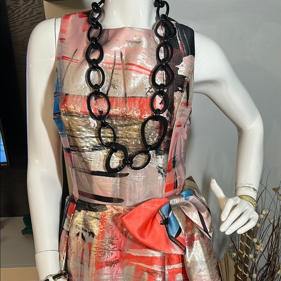 Elegant Multicolor Dress with Red Accents - Picture 4 of 8